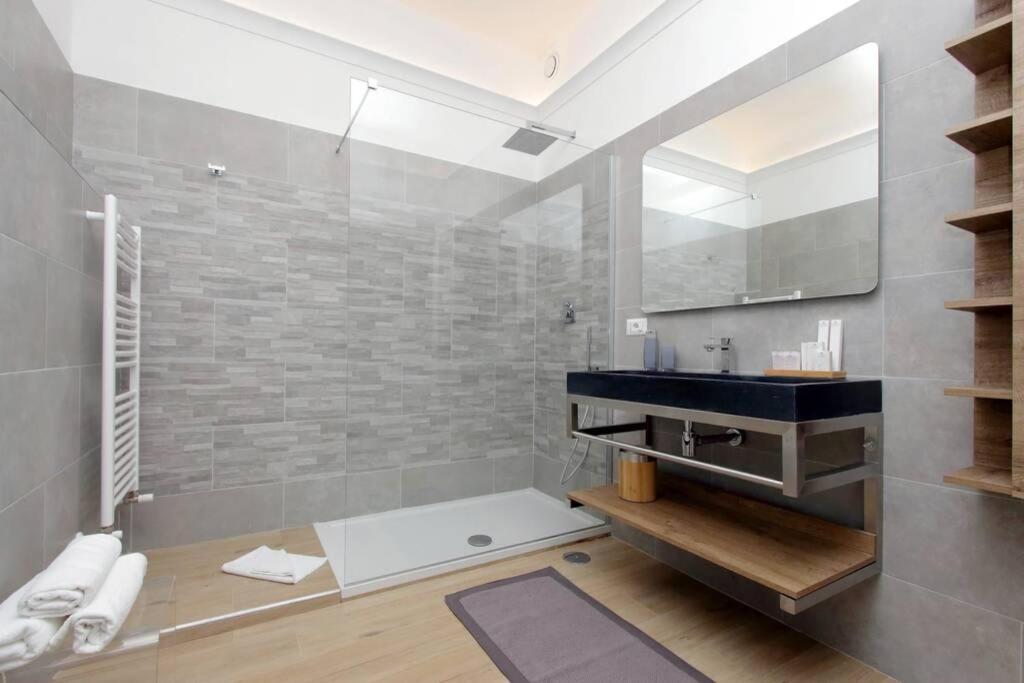 Aventino Contemporary