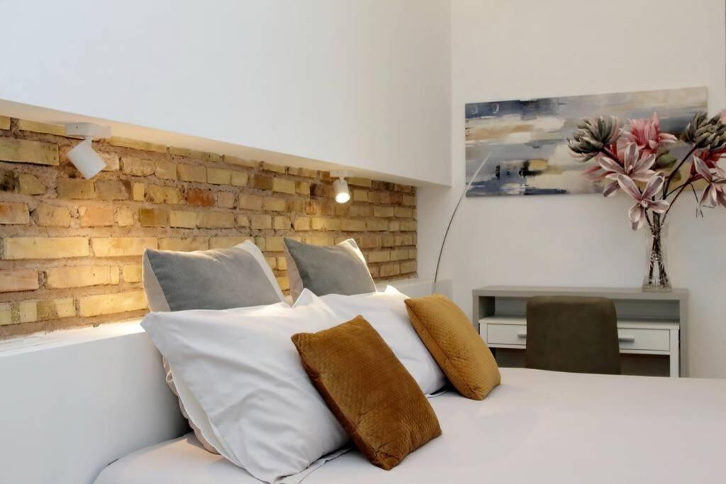 Aventino Contemporary Apartment Rome