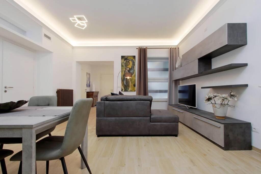 Aventino Contemporary *