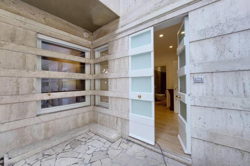Aventino Contemporary Rome